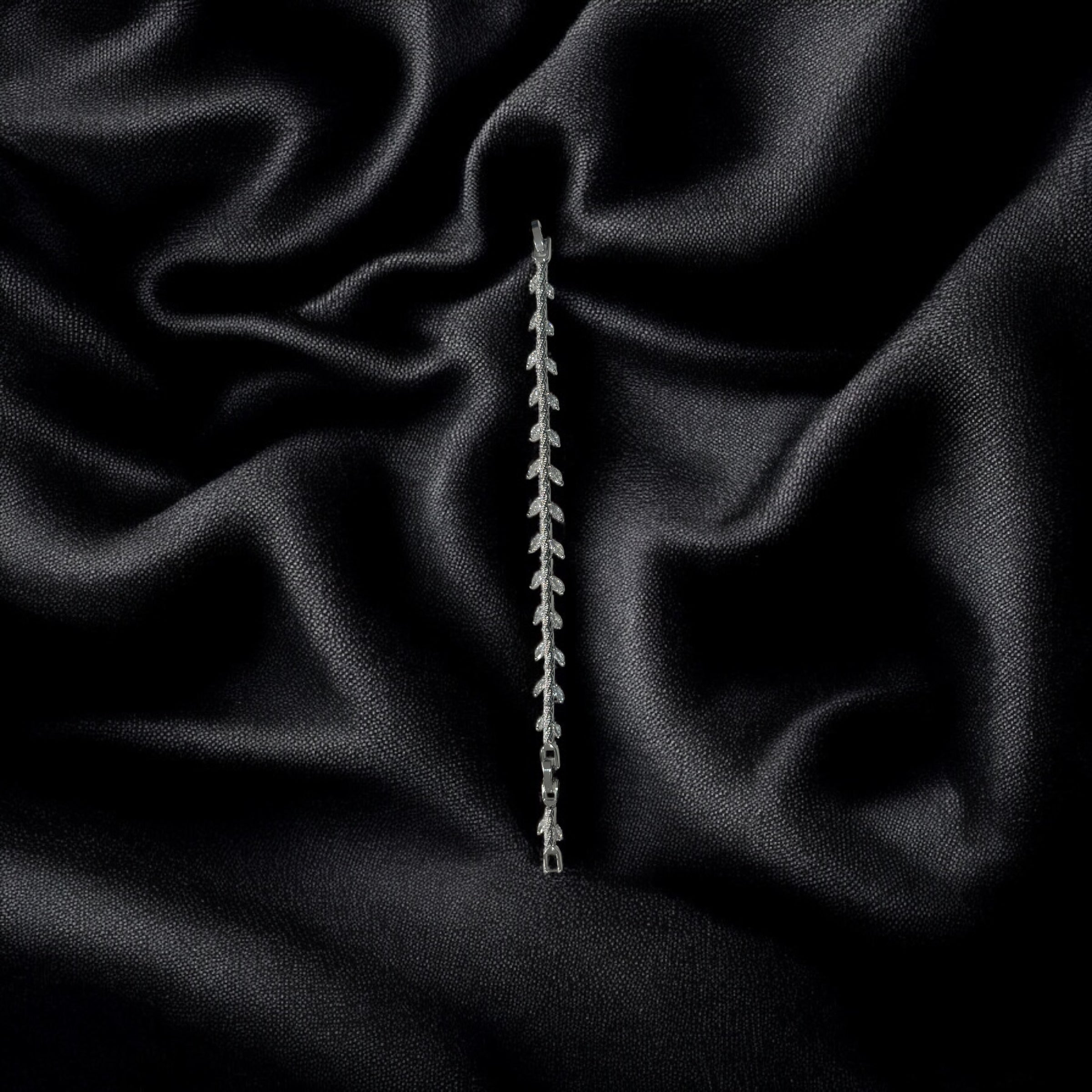 Leaf Trail Bracelet Nightside